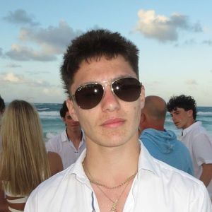 Meet your Posher, Jaden